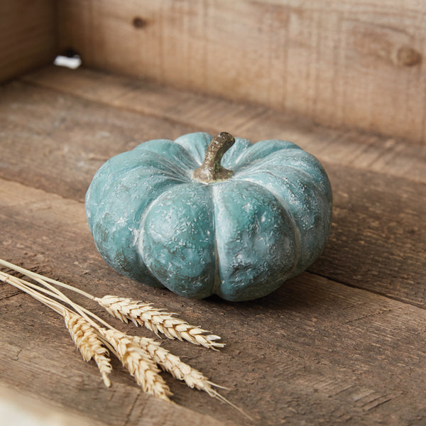 Medium Resin Harvest Pumpkin